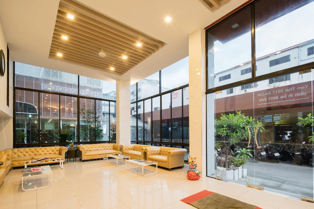 boutique-hotel-front-building-view