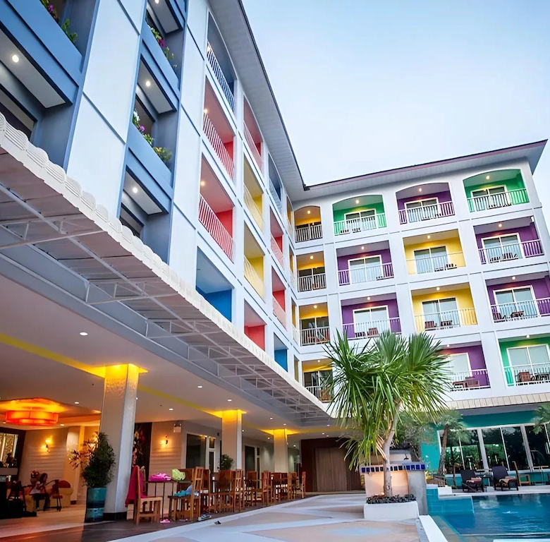 3 star hotel for sale Bang Lamung Pattaya Main swimming pool with hotel building at The Ninth Pattaya Hotel Pattaya