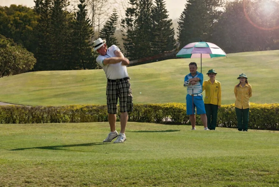 Family golf activity at Chiang Mai resort