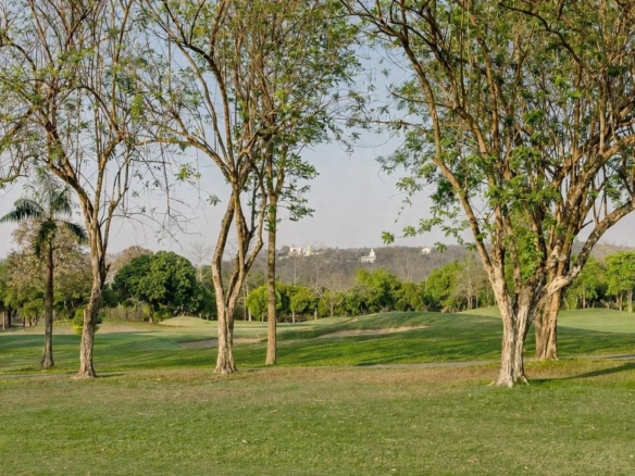 Golf course landscape Chiang Mai land asset