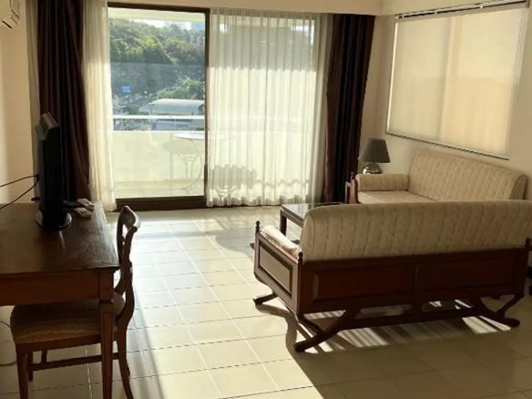 Interior sitting and dining corner