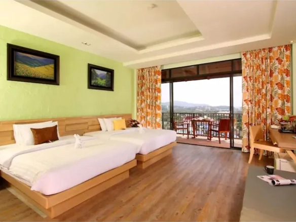 boutique-hotel-guest-room-twin