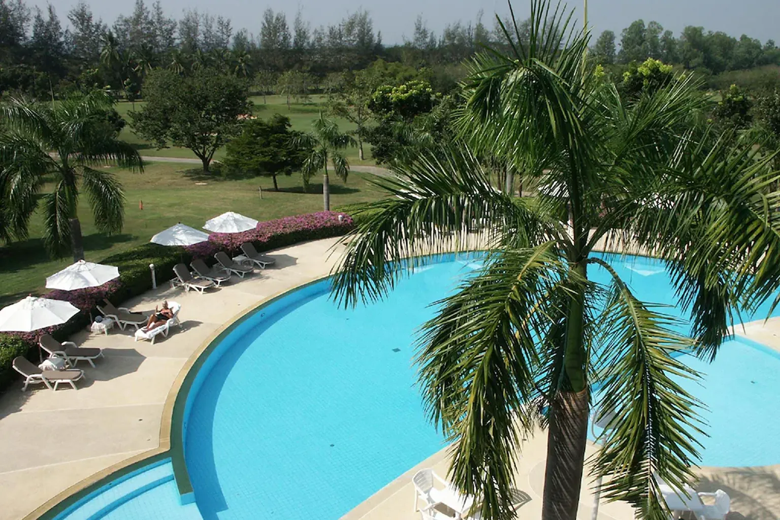 15.resort-swimming-pool-chiang-mai Resort swimming pool Chiang Mai