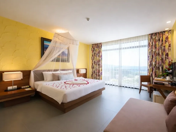 boutique-hotel-bedroom-modern