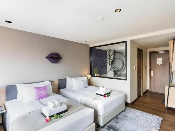 Twin bed guest room at boutique hotel North Pattaya