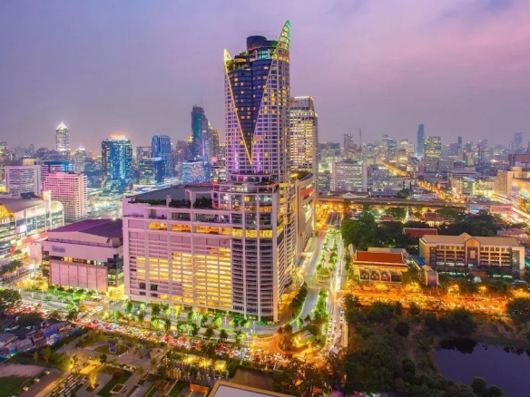 Pratunam Bangkok city skyline near luxury hotel