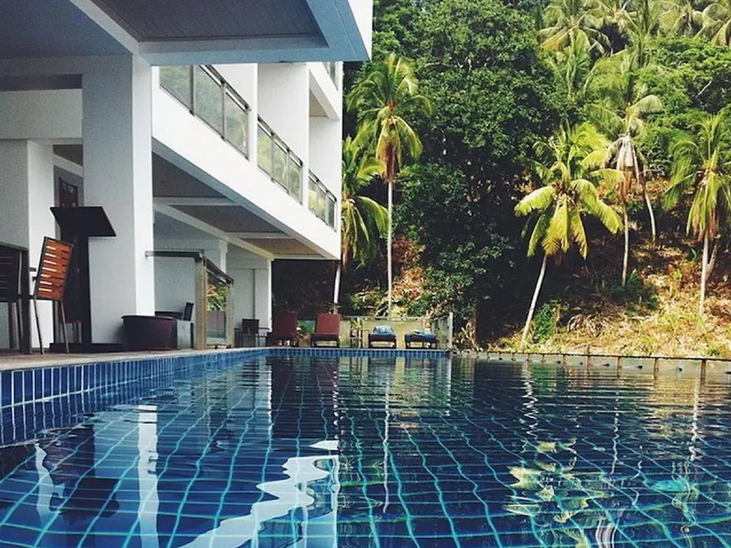 Main swimming pool during daytime