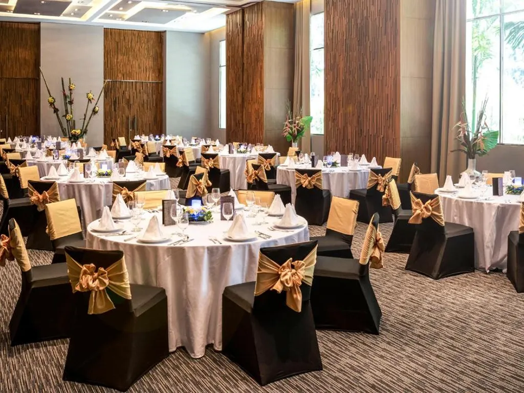 Modern restaurant interior design