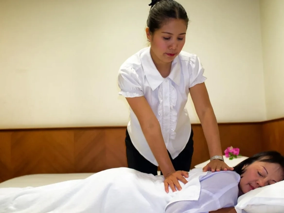 Spa and massage facility Chiang Mai resort