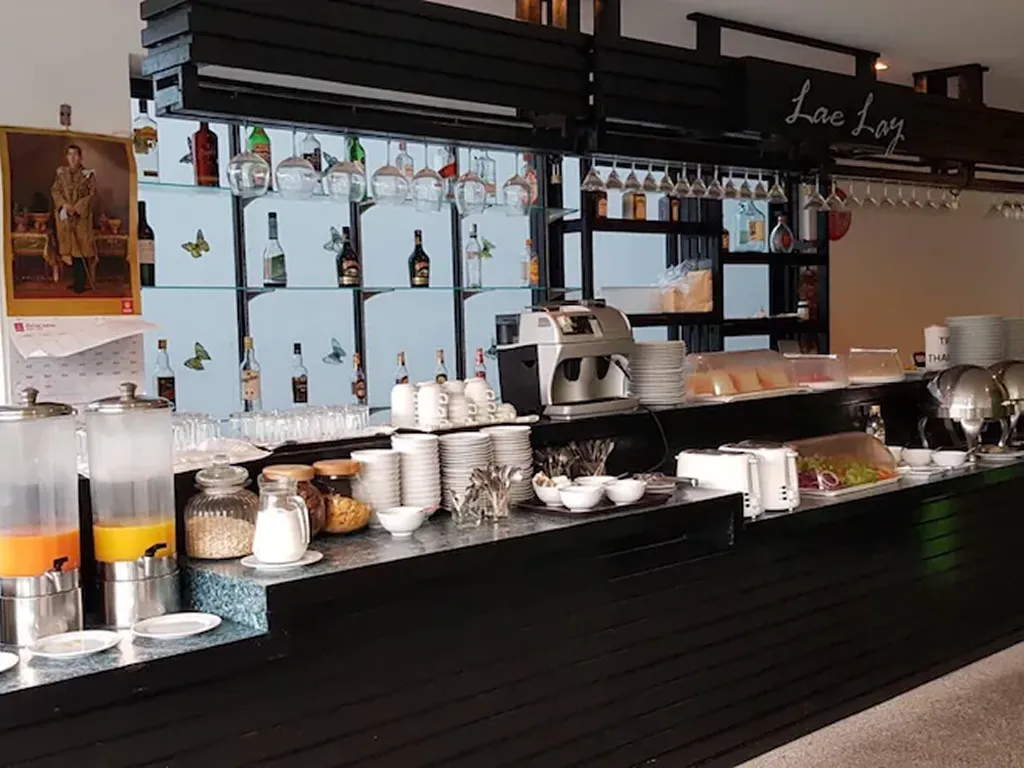 Bar counter and beverage area