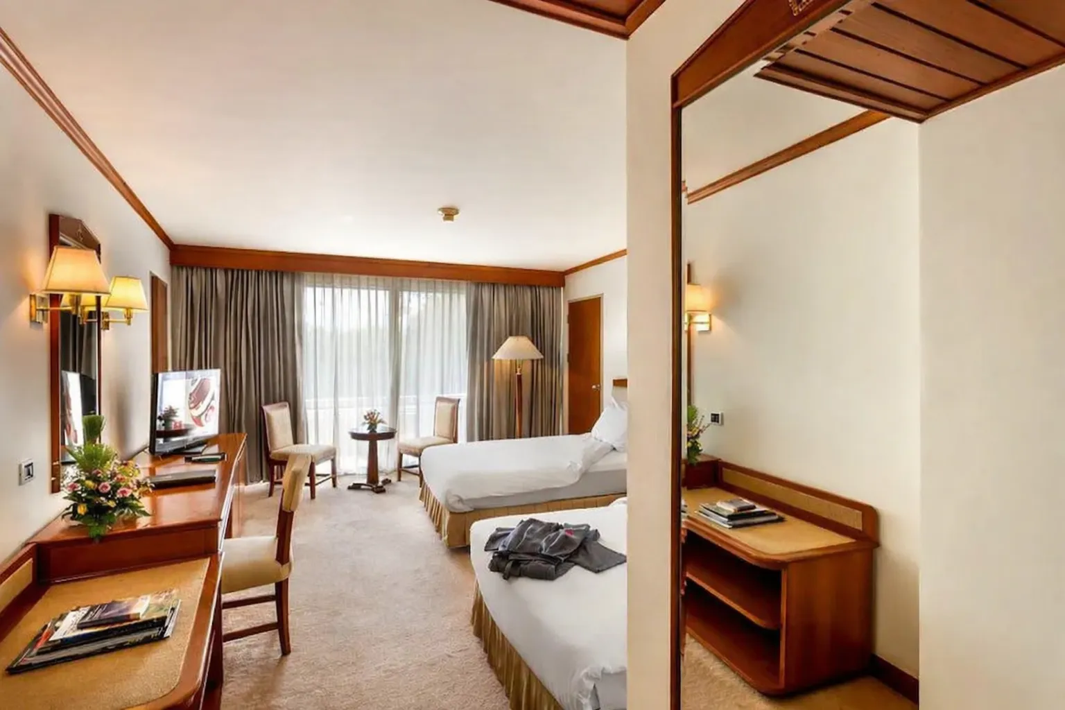 27.deluxe-suite-room-interior-golf-resort-chiang-mai Deluxe suite room interior at luxury golf resort in Chiang Mai