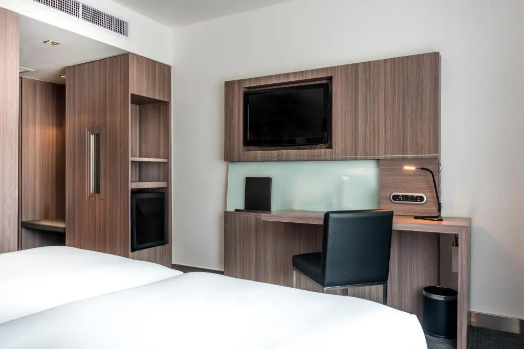 In-room TV and wardrobe facilities