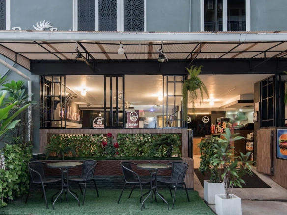 City view surrounding boutique hotel