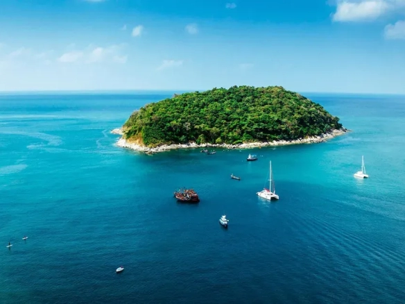 Nearby attraction close to hotel