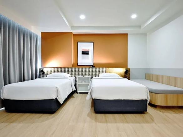 Transport connectivity near city hotel location