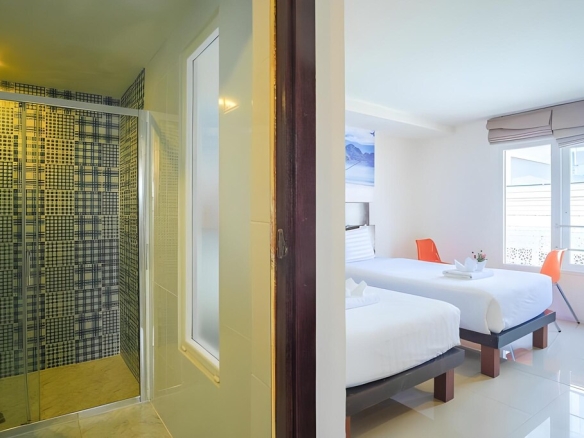 Sunset view near boutique hotel location