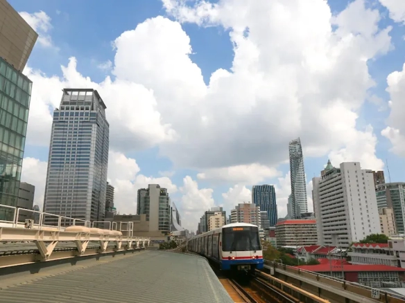 Urban environment surrounding hotel investment asset