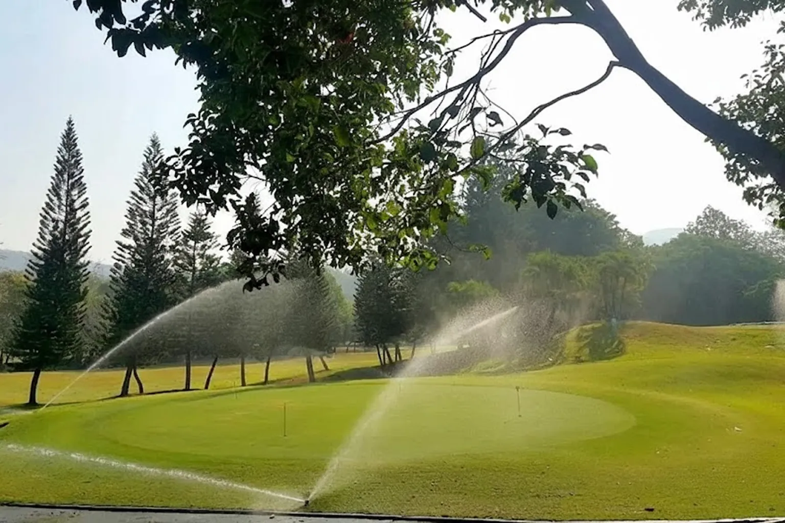7.golf-course-irrigation-system-chiang-mai golf-course-irrigation-system-chiang-mai.webp