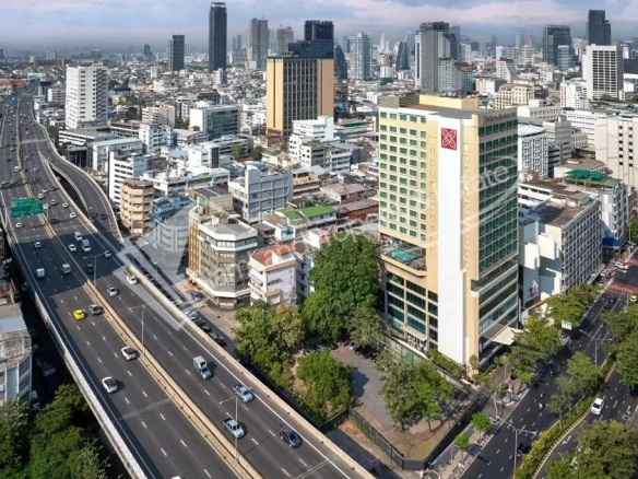 Luxury hotel for sale silom bangkok investment