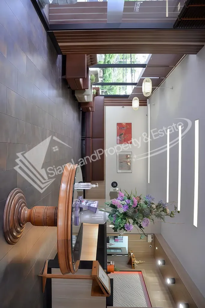 10-marsi-hotel-bangkok-guest-corridor