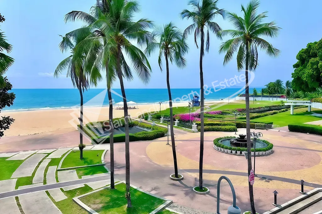 11-ambassador-city-jomtien-hotel-beachfront-view